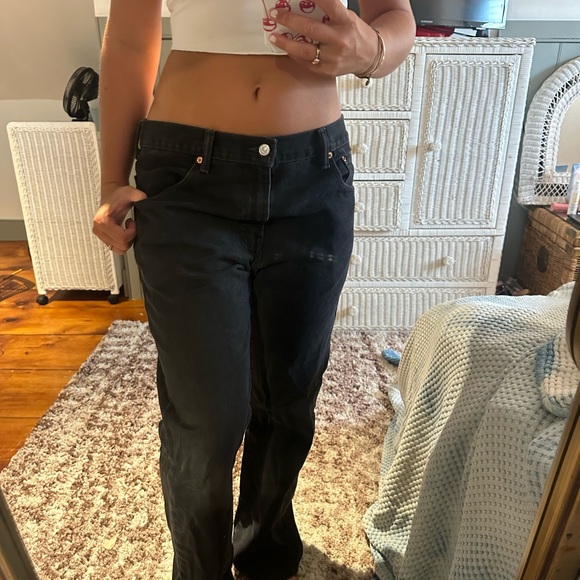 Black Levi’s jeans - Picture 2 of 8